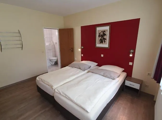 ベルグシュロスヒェン ホテル ボッパルト