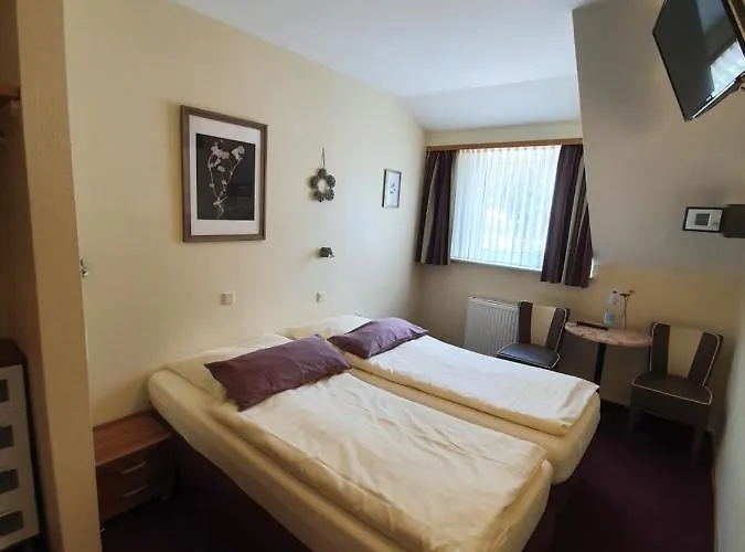 ベルグシュロスヒェン ホテル