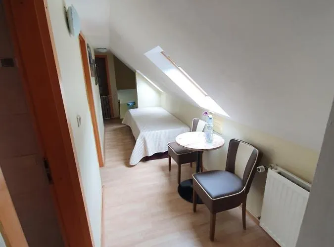 ホテル ベルグシュロスヒェン ボッパルト