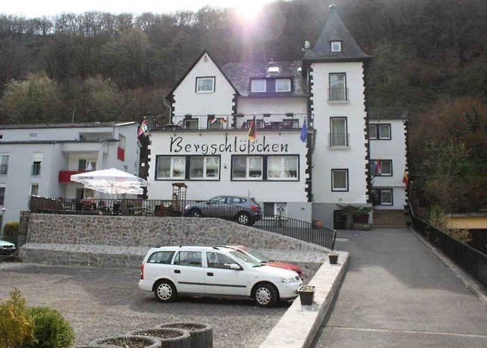 ベルグシュロスヒェン ホテル ボッパルト